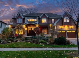 334 Belvenia Rd, Burlington, ON L7L 2G6