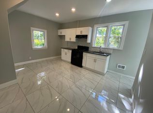 60 Dewey St APT 1, Newark, NJ 07112