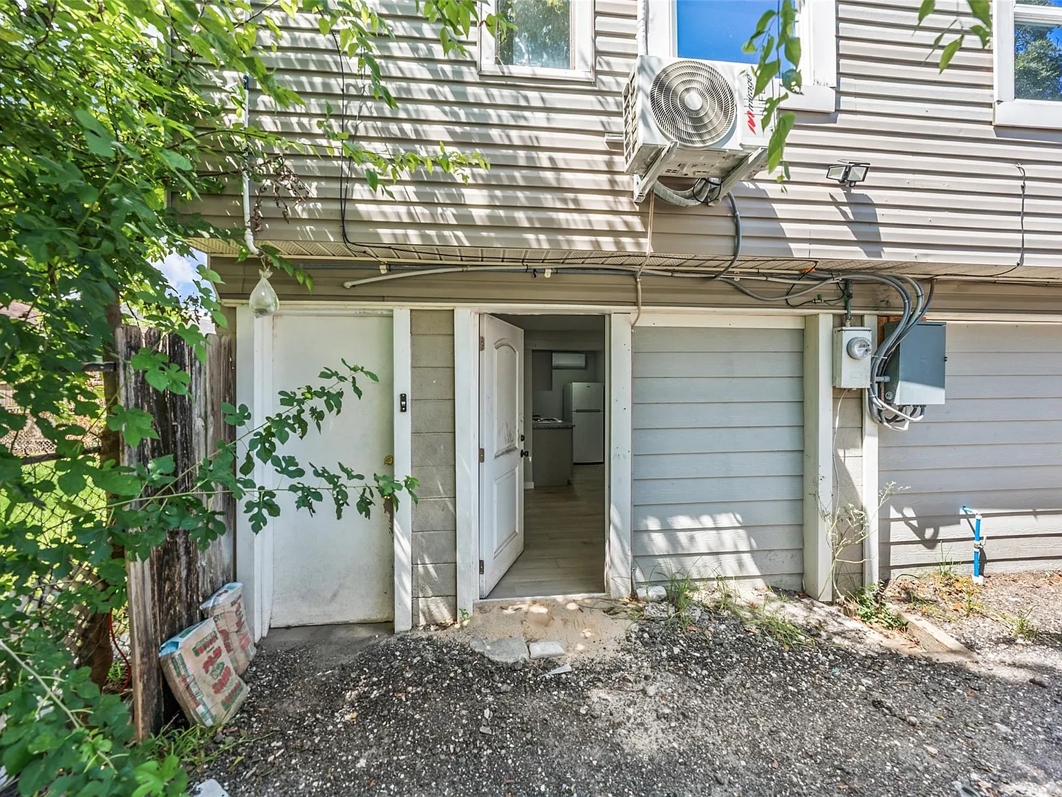 1 bed, 1.0 bath, 700 sqft, $1,050 — Photo 4