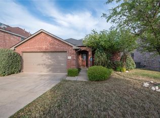 1117 Hickory Bend Ln, Fort Worth, TX 76108