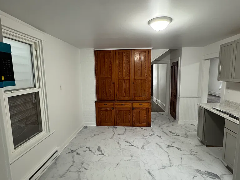 11 Central Ave — Photo 5