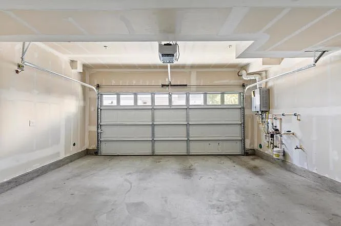 880 E Duane Ave #2 — Photo 25