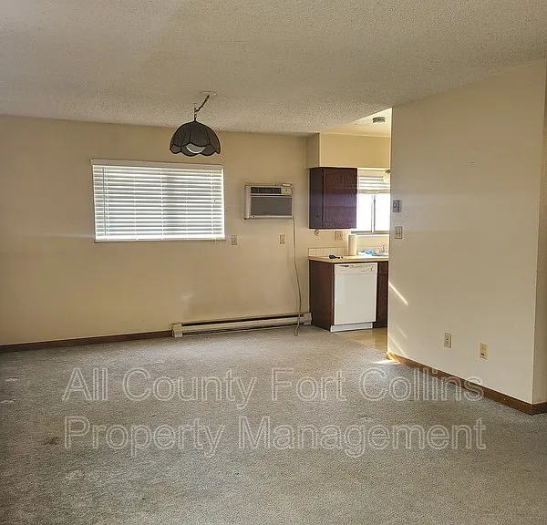 1829 Lily Pl #1 — Photo 2