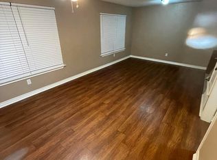 119 Circle Ct #128, Pleasanton, TX 78064