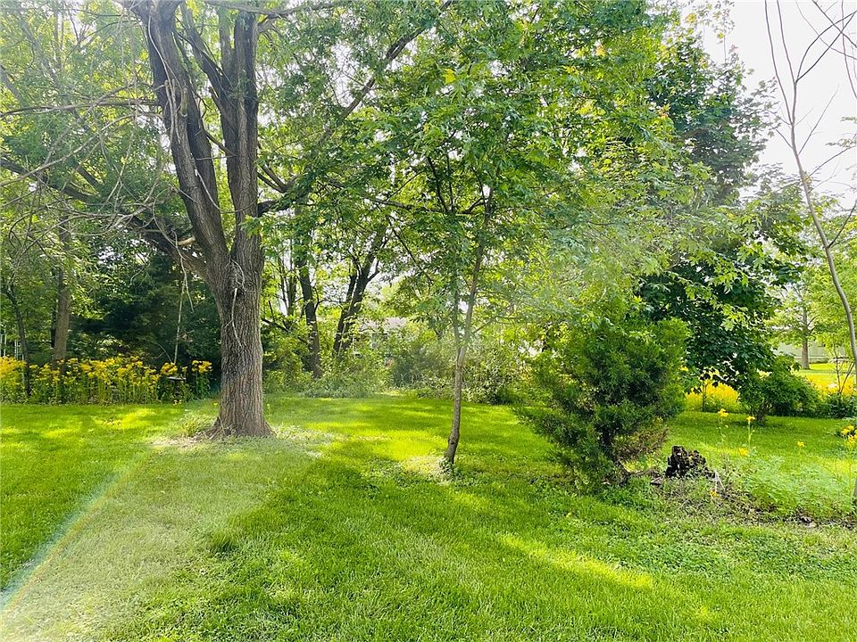 309 S 2nd St, Stewardson, IL 62463 Zillow