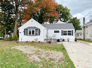 1042 Church Rd, Angola, NY 14006