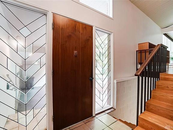 2nd image of 915 Talus Dr #901