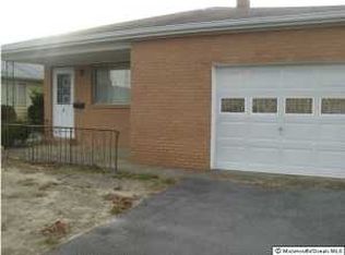 5 Mayaguana St, Toms River, NJ 08757