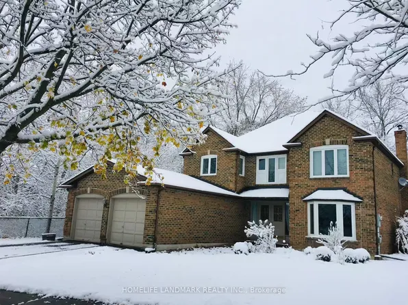 16 Willis Dr, Aurora, ON L4G 5N8