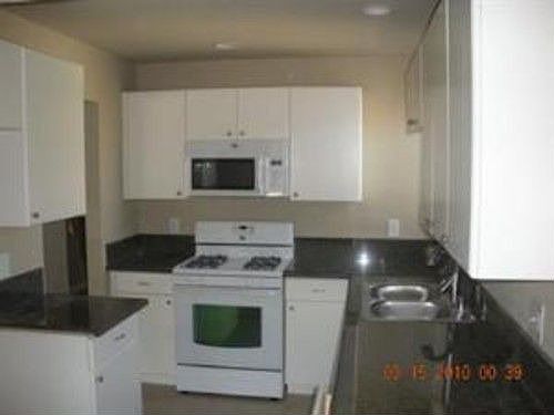 2nd image of 7546 Tamoshanter Way