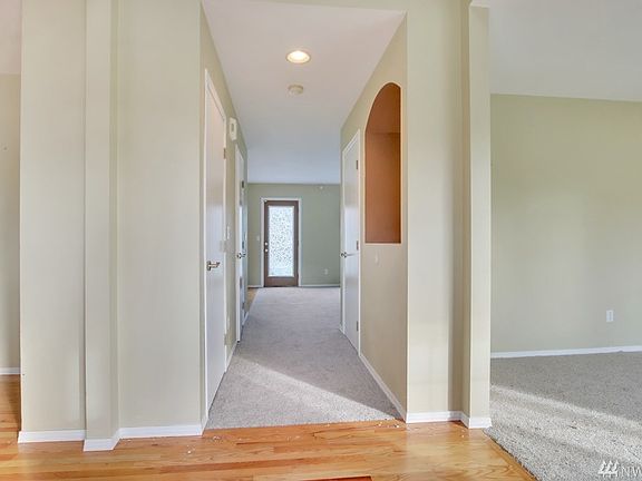 4th image of 23515 108th Street Ct E