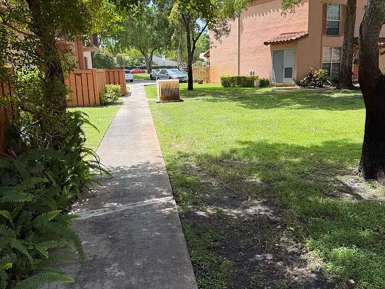 7101 Miami Lakes Dr #Q11 — Photo 1