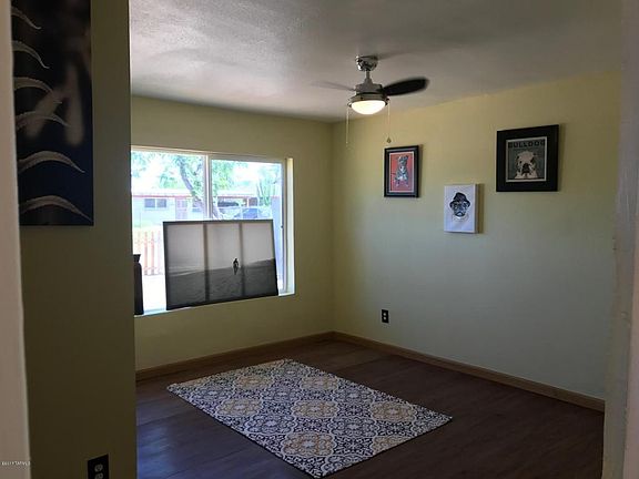 5th image of 425 W Palmdale St