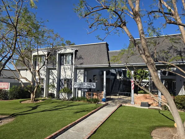 13112 Carriage Rd APT 6, Poway, CA 92064