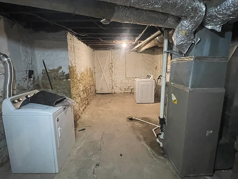 128 S Spring Ave #128 — Photo 31