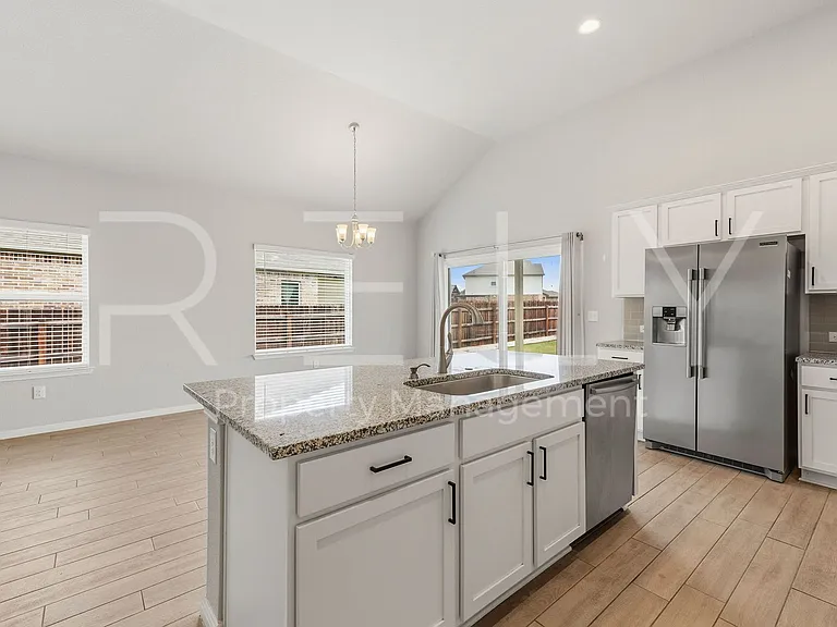 2412 Star Hill Rnch — Photo 15