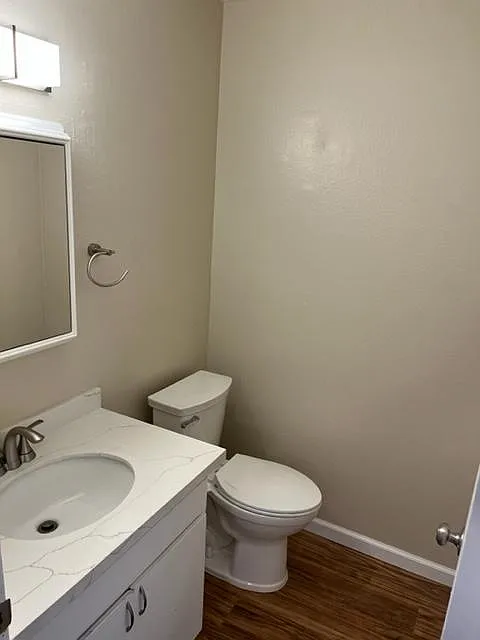 3 bed, 1.5 bath, 1212 sqft, $3,100 — Photo 4