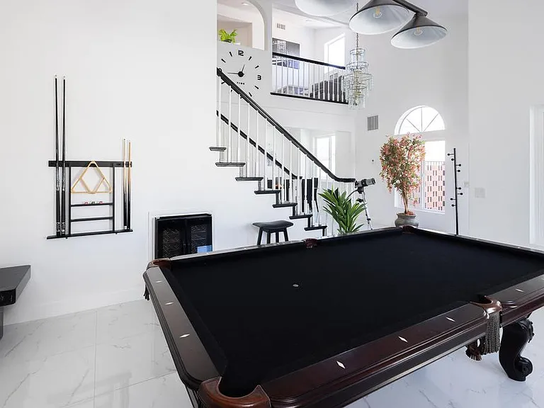41215 Carlotta Dr — Photo 15