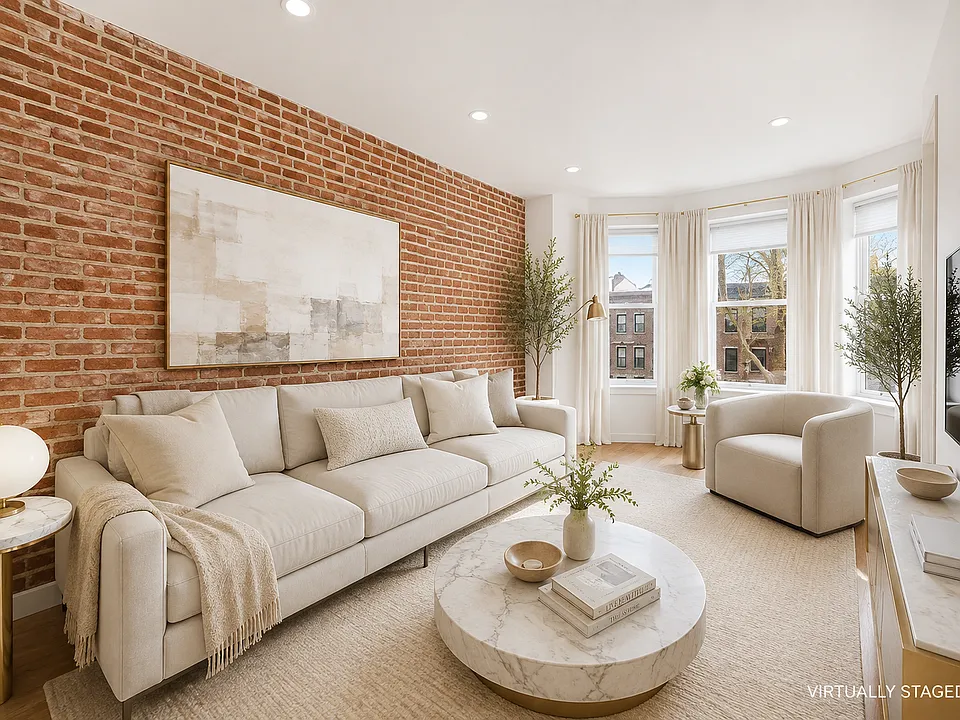 441 Irving Ave #5