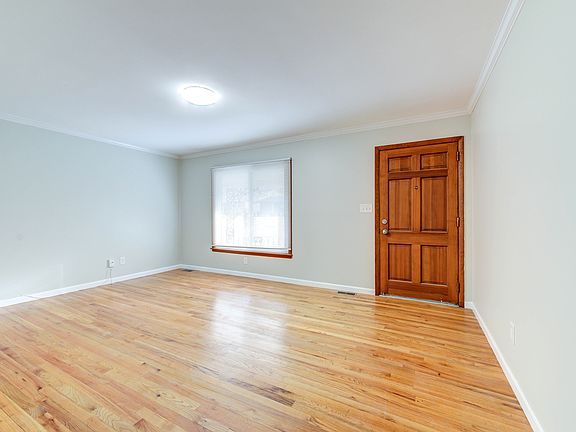 5th image of 12421 Glenbush Dr