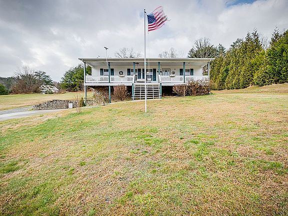 2nd image of 930 Shakerag Rd