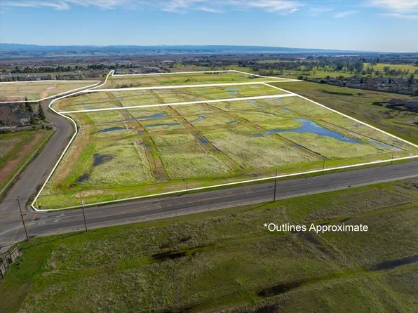 10.94 S Jackson St, Red Bluff, CA 96080