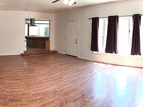 5th image of 4505 El Camino Ave