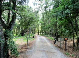 2703 Bruton Rd, Plant City, FL 33565