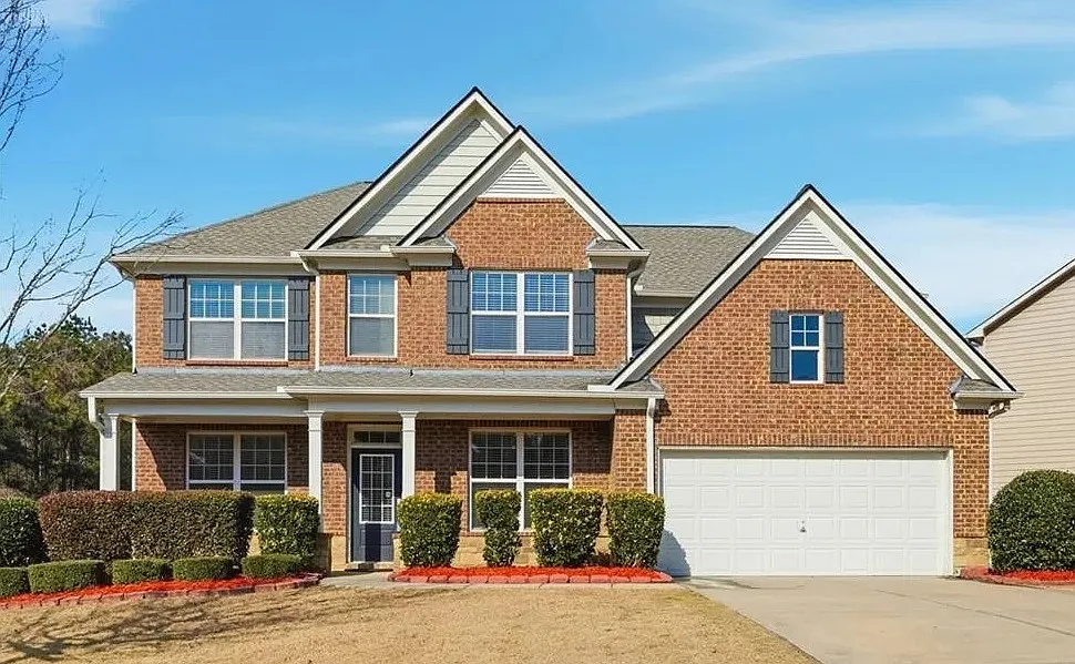 5 bed, 2995 sqft, $2,800 — Photo 1