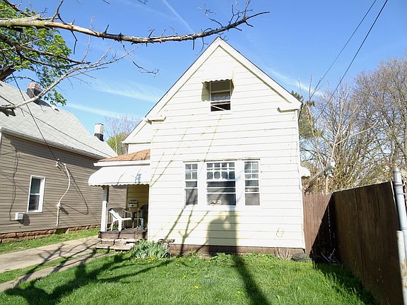 3rd image of 3343 W 61st St
