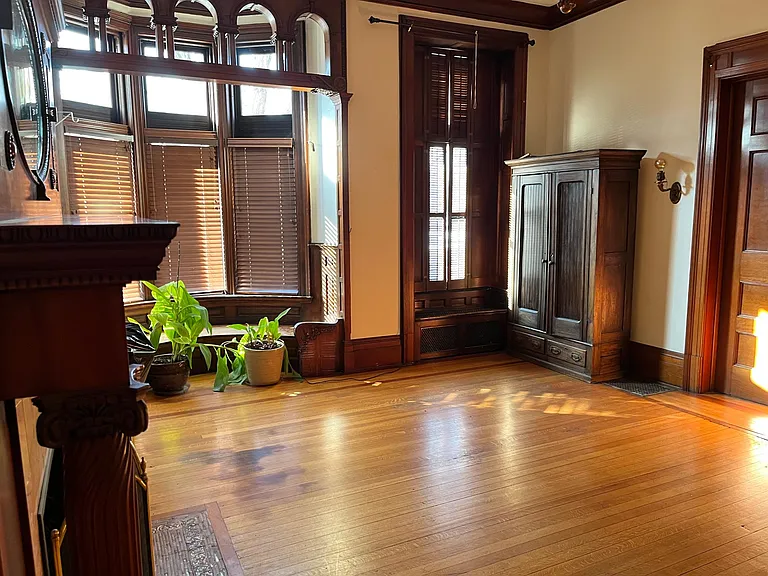 391 State St #1 — Photo 1