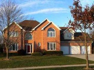 3210 Wisteria Ln, Bloomington, IL
