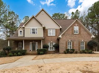 180 Leray Dr, Calera, AL 35040
