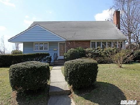 1st image of 39 East Dr