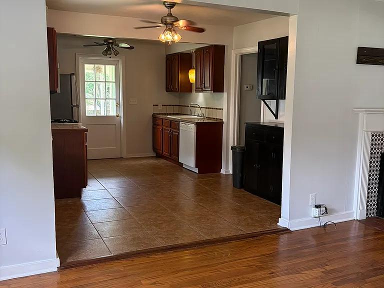 2503 Richard Ave — Photo 7