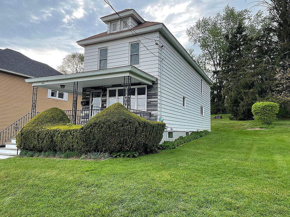 1st image of 905 Throop St