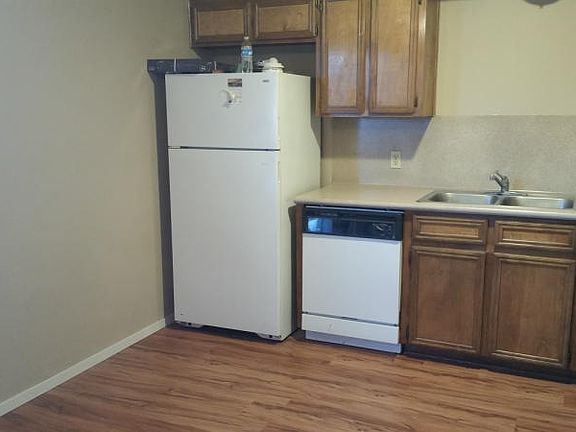 4th image of 3734 Lott Ave APT 4