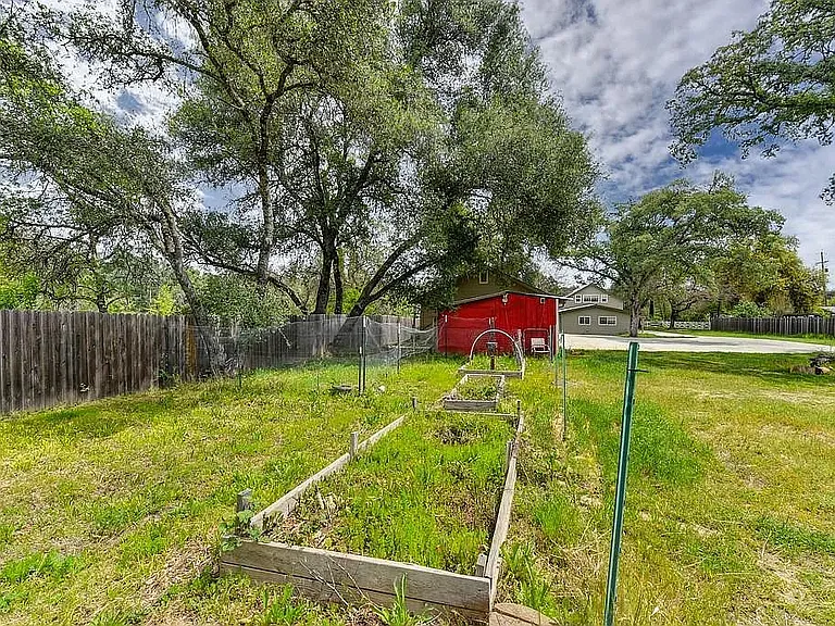 4524 Salmon Falls Rd — Photo 20