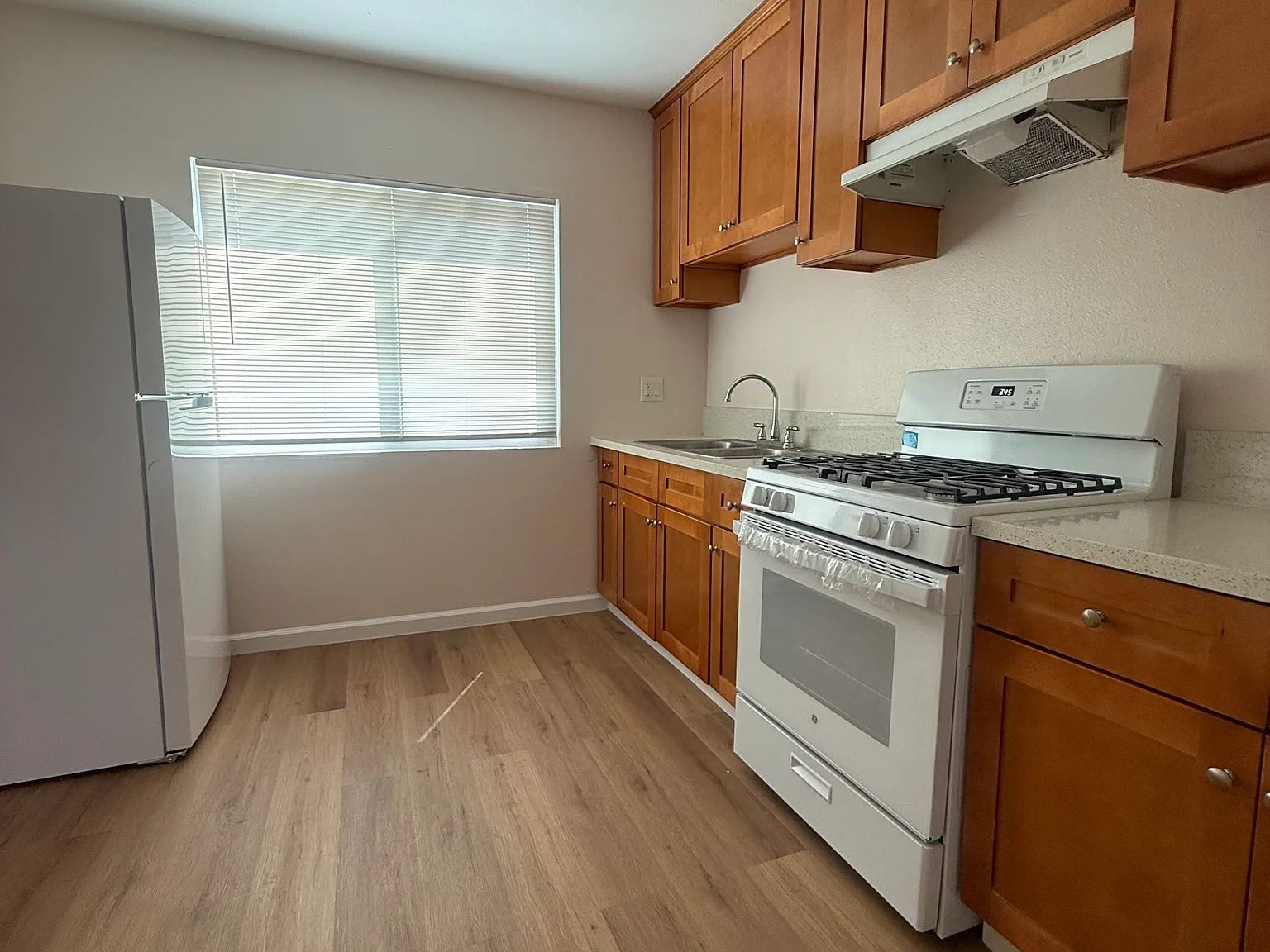 2 bed, $2,195 — Photo 2