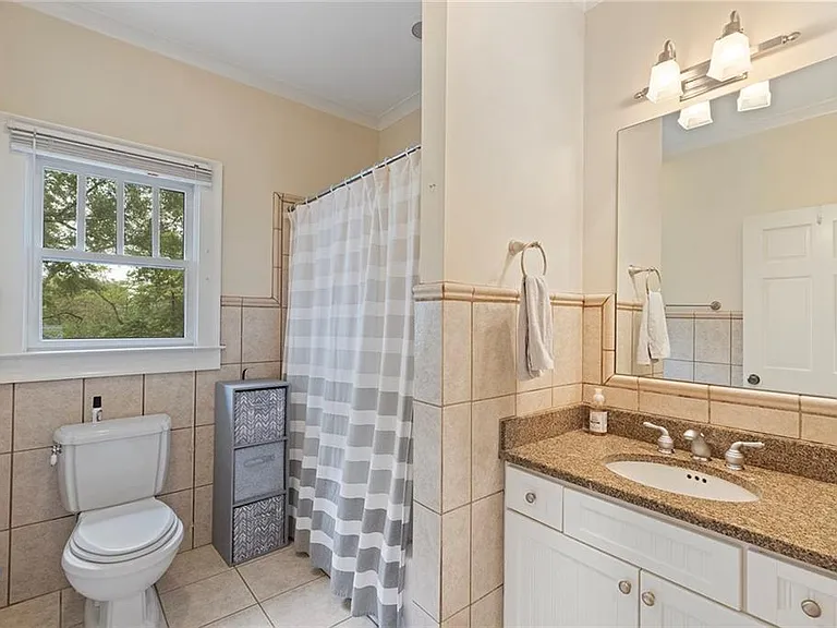 120 Park Pl — Photo 23