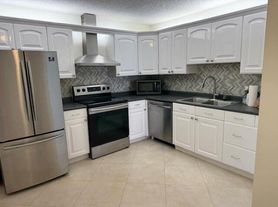 9256 Sabal Ridge Cir, Boca Raton, FL