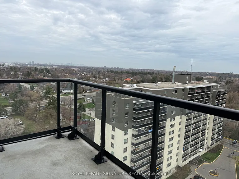 86 Dundas St E #1314 — Photo 11