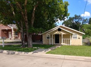 2650 Moore Ave, Fort Worth, TX 76106