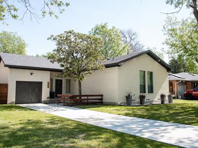 2421 Highwood Dr, Dallas, TX, 75228
