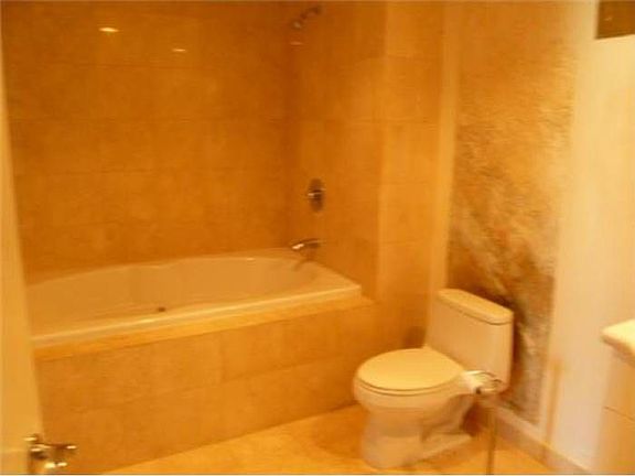 MASTER BATH SPA