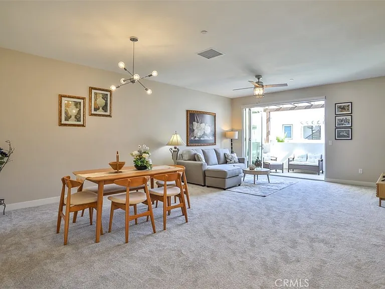3318 Doheny Way — Photo 7