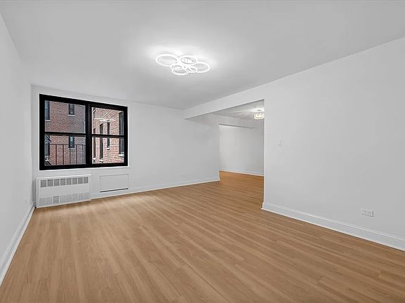 3rd image of 13915 83rd Ave APT 315