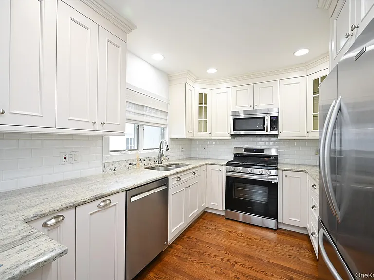 5 Cheshire Ave — Photo 9