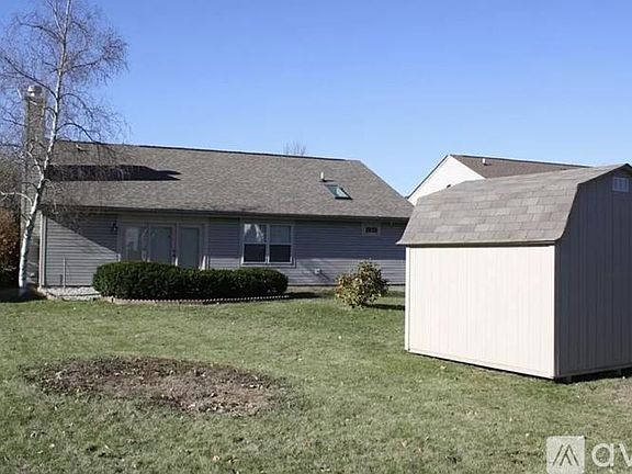 4th image of 1833 Glendora Dr