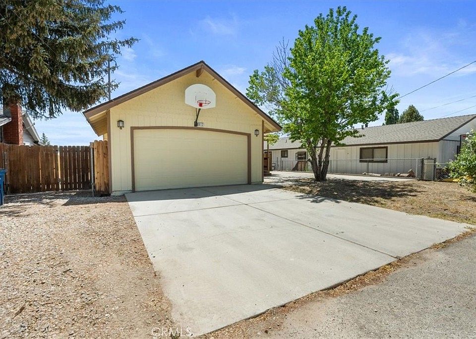1st image of 912 Sequoia Dr